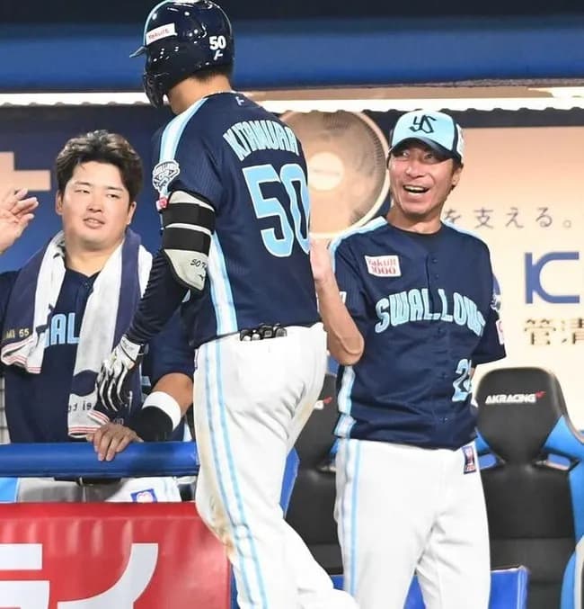 ヤクルト　高津監督の後任に池山２軍監督が最有力　宮本氏、ラミレス氏の名前も