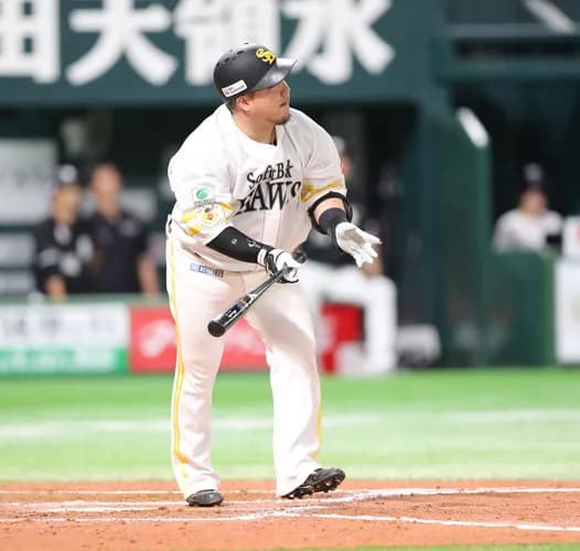 ソフトバンク、60年ぶり本拠地13連勝！大阪球場時代の65年以来の快記録　山川穂高が満弾