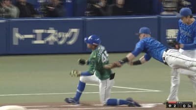 昨日のT-オースティンのダイビングプレイwwwwwwwwwwww