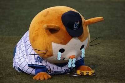 DeNAって今年去年の打線ならぶっちぎってるのにな…