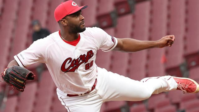 カープ守護神ハーンで巨人に連勝！栗林8回に登板！矢野決勝打！ファビ＆坂倉ダメ押し打！大瀬良7回0封！【広島3-0巨人/試合結果】