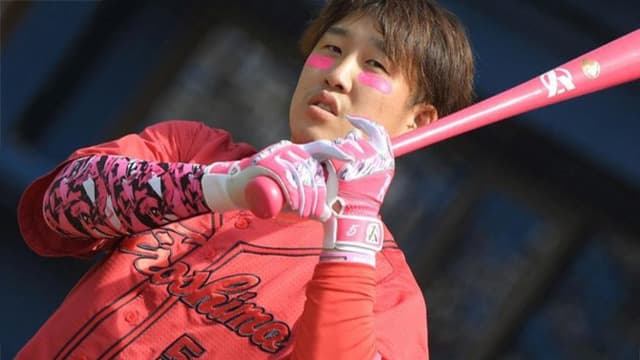 カープ小園1号＆猛打賞2打点！奨成＆坂倉マルチ！ハーン復帰登板で3凡斬り！玉村3回4失点KO。10安打5四球も12残塁【広島2-4DeNA/試合結果】