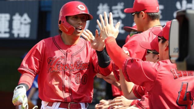 カープ羽月×小園がダブルスチール！DeNAバウアー×松尾を騙し見事成功！！