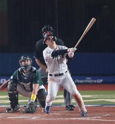 プレミア鈴木誠也　.429 3HR 10打点 OPS1.714