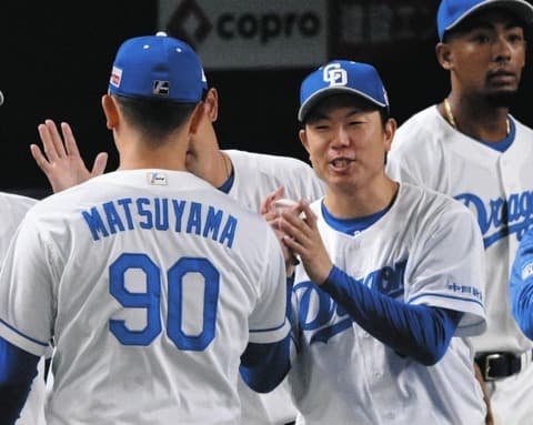 【朗報】中日松葉(34)、ストレート140も出ないのに4勝でチームの勝ち頭に