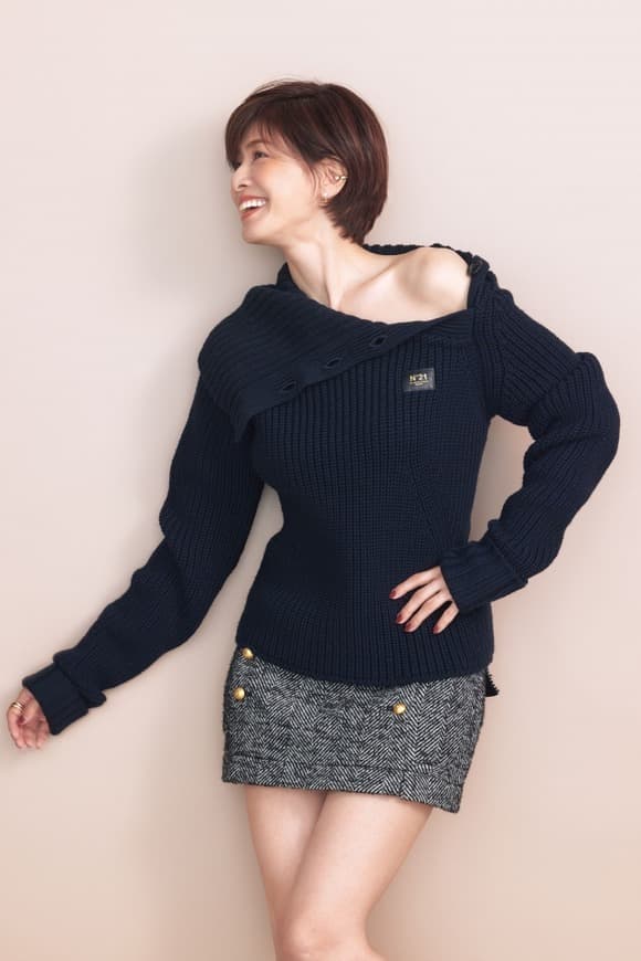 【画像】内田有紀（49）「こんなおばさんが好きとか冗談やめてよ～（笑」