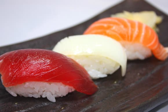 【相談】人生で一度も刺身食べたことないんやが初心者にオススメの刺身ってある？