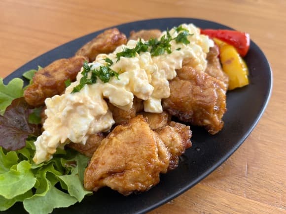 【画像】お前らこのチキン南蛮定食に580円出せる？ｗｗｗｗｗｗｗｗｗｗｗ