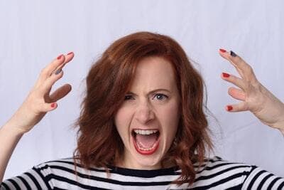 【動画】世界一の経済大国アメリカ、一般人の知能レベルがこちらｗｗｗ