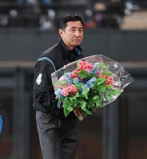 ＮＰＢ　吉本文弘審判員が通算２０００試合出場を達成　日本ハム本拠地が大型ビジョンで敬意