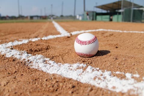 イチローみたいな.372打てるスーパースターってもう30年は出なさそうじゃね？