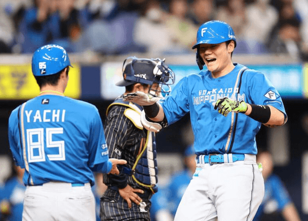 日ハム快勝で再びオリックスと1ゲーム差！清宮野村万波の若きトリオがそろい踏みアーチ！伊藤大海7回1失点4勝目！