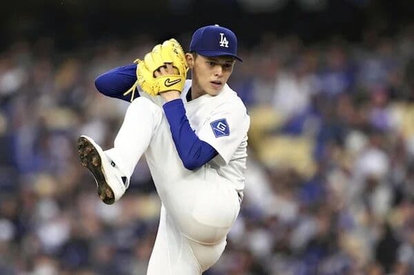 佐々木朗希ってなんであんなに足上げるん？？？