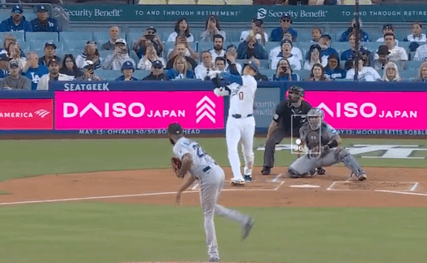 【速報】セーラームーン大谷、待望のパパ第1号HRｷﾀ━━━━(ﾟ∀ﾟ)━━━━!!