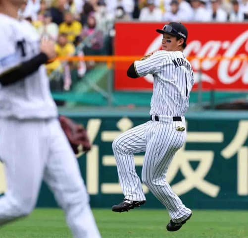 阪神・森下　初回魅せたバックホーム！村上救った俊足岡林の生還阻止「１打席目につながった」執念Ｖ撃