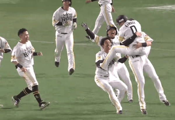 ホークス9連戦は5勝4敗で勝ち越し　小久保監督が総括「サヨナラがなかったら優勝戦線からはみ出ていたかも」