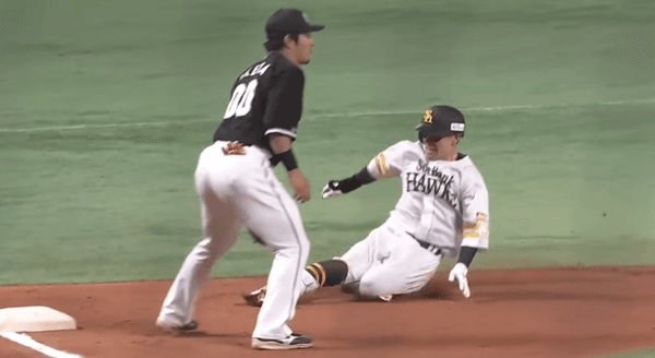 今日も3安打の牧原大成、7打席連続安打でストップするも3割打者に　さらに上の記録には本多コーチ