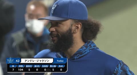 DeNAジャクソン、7回無四球無失点で3勝目