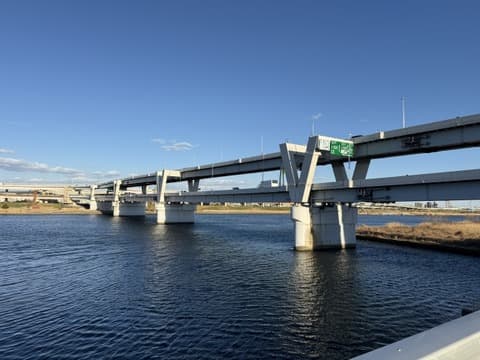 東京「足立区はヤバイ」大阪「西成区はヤバイ」←こういうのwww