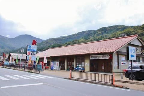 【謎】道の駅でソフトクリームうまそうに食べてるおじさんいるでしょ？