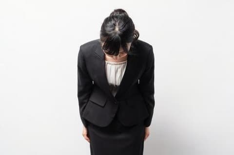 【謎】日本人特有の「個人間の問題の不倫で、なぜか謝罪を要求する」思想