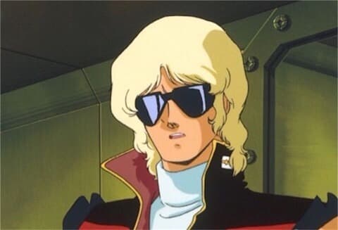 クワトロバジーナ大尉のメガバズーカの命中率.285(7-2)