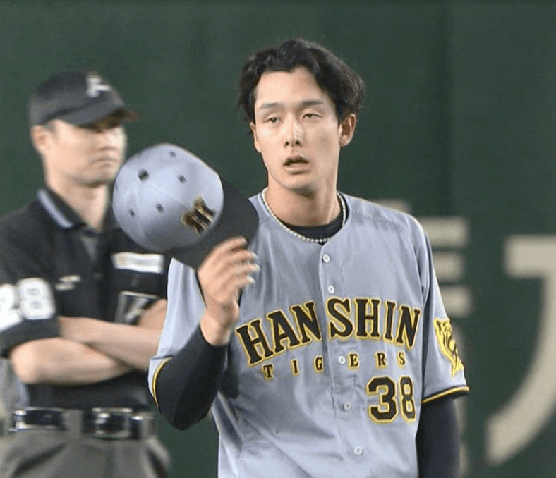 ５月の小幡が調子良すぎる！！打球はライトの頭上を越えて、追加点ｷﾀｧｧｧｧｧ!!!