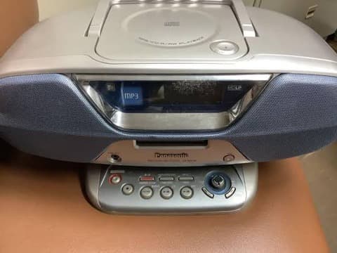 昔のゲームをCDプレイヤーにセットするとゲームの曲が聴けた謎の現象