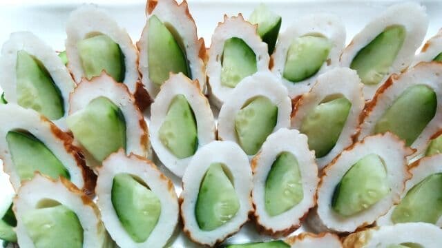 【悲報】ちくわにキュウリ突っ込んだやつの正式名称、まだ決まらない