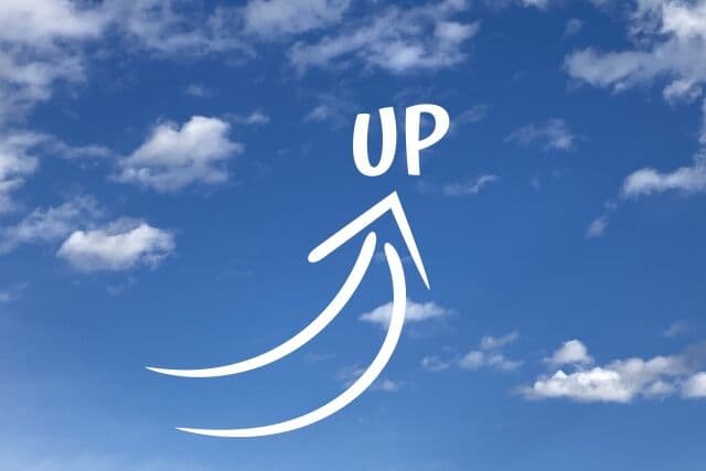 お前ら年収400万円いつ行った?