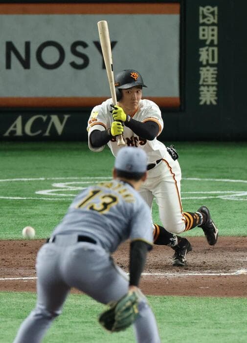 巨人・浦田俊輔が岡本和真に謝罪　「自分のミスでこうなってしまったんで謝りました」