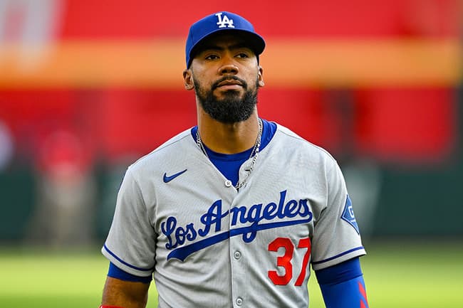 ド軍、T・ヘルナンデスが負傷交代　「左太もも裏の張り」と球団発表…4回の守備に就かず