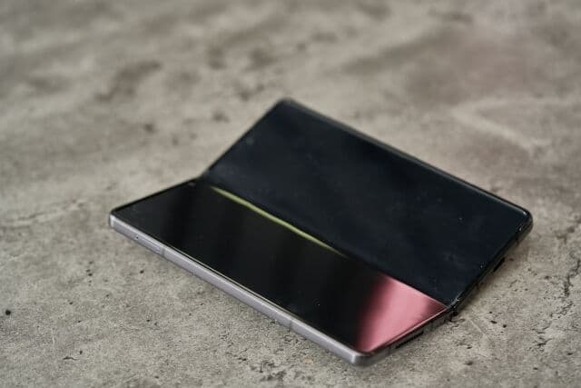 折りたたみスマホ←こいつが人気出ない理由