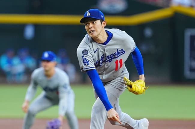 【悲報】米解説者「佐々木朗希は球場に入って大丈夫なの？w12歳ぐらいにみえるけど」