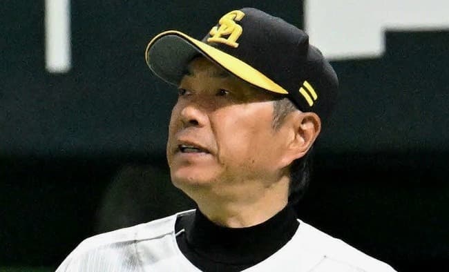 最下位低迷のソフトバンクが捕手をトレード補強か？　「巨人の小林誠司獲得」の現実味は