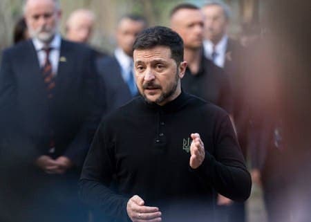 【悲報】ゼレンスキー大統領、投了いたす