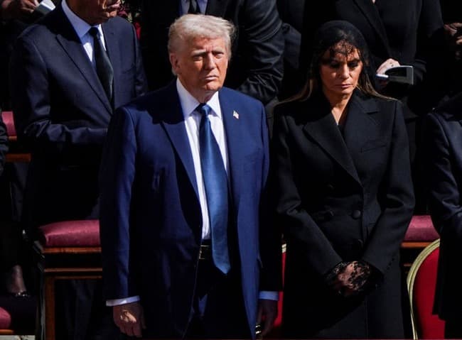 トランプ「Ｘのアカウント乗っ取られて教皇のコラを投稿したけど子供のいたずらだから許す」