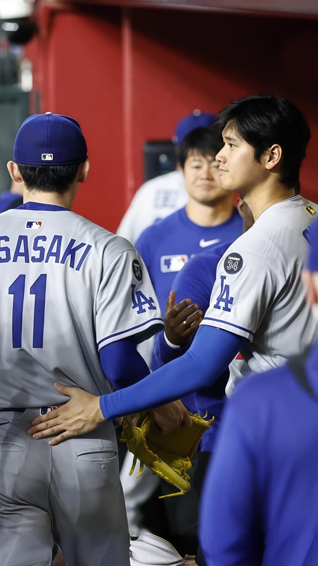 大谷翔平「朗希、お疲れ。もうお前は充分頑張ったよ😊」