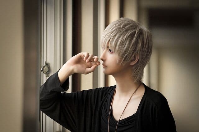 【聖人】紅白歌手のまふまふさん、スタッフが背負った借金4815万円を肩代わりｗｗｗｗ