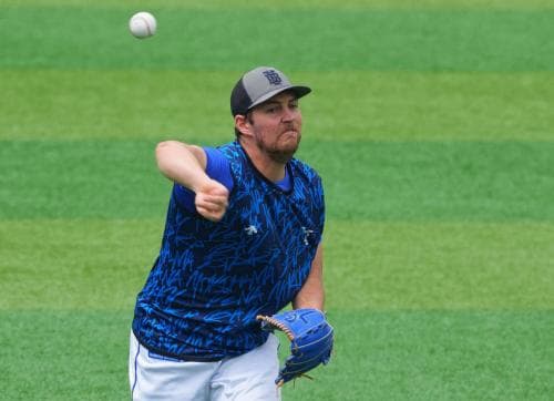 【悲報】バウアーさん、明日の先発が確定「10年以上中4で投げてきた」