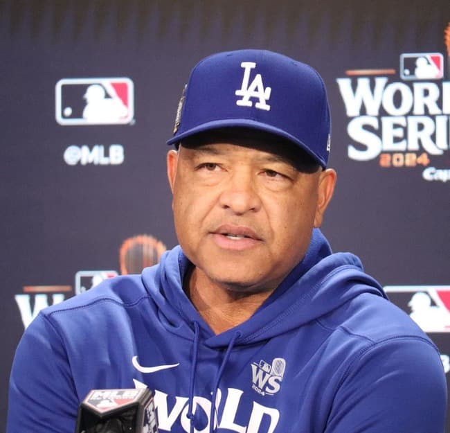 【悲報】ロバーツ監督「先発投手が離脱しまくりでやりくりヤバいから山本＆佐々木中5でまわすわ」