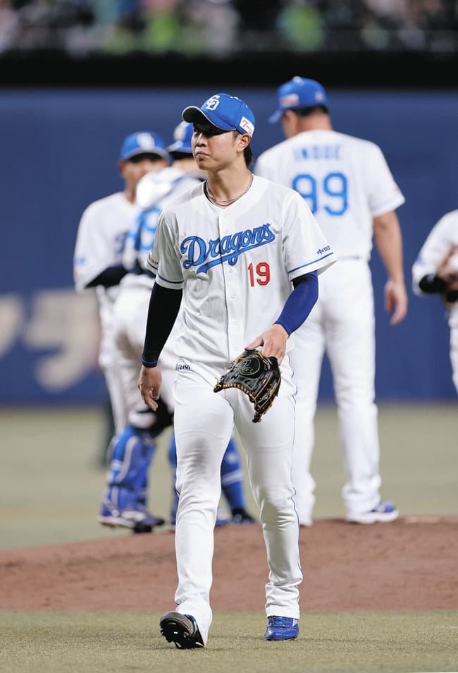 高橋宏斗（チュ）5登板1勝3敗 防御率4.61 奪三振率5.93 K/BB2.25 WHIP1.43