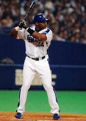 横浜、中日にいたタイロン・ウッズという化け物www