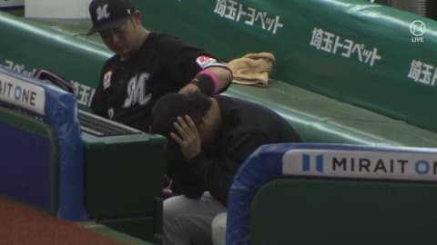 キャプテン藤岡、試合終了後にベンチから立てず泣く