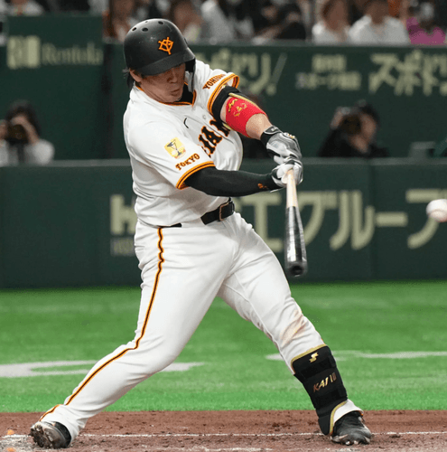 巨人甲斐 .284 3本 10打点 OPS.754　SB嶺井.270 3本 12打点 OPS.823