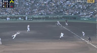 阪神、満塁の大ピンチで小幡のスーパープレーが炸裂