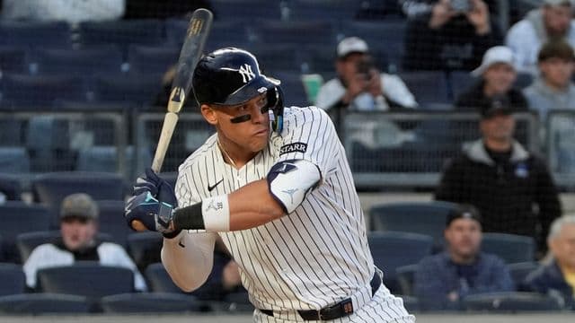 アーロンジャッジ8号　メジャー唯一打率4割キープ←この化物について