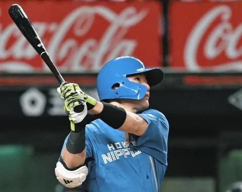 【日本ハム】野村佑希→清宮幸太郎→万波中正の和製大砲トリオ連続二塁打!