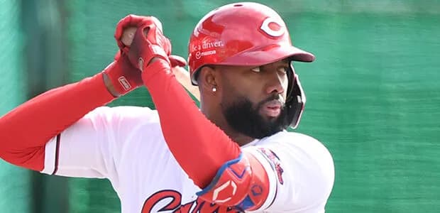 【広島】ファビアン .326 (132-43) 19打点 得点圏.345 OPS.818