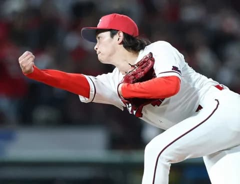リリーフ登板の鈴木健矢が今季2勝目 日本ハムから現役ドラフトで加入「小園に感謝です」と喜ぶ
